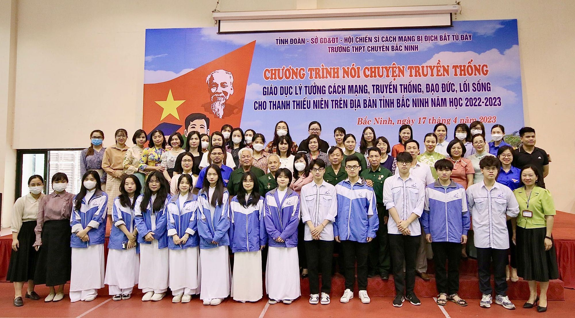 chương trình hoạt động của trường