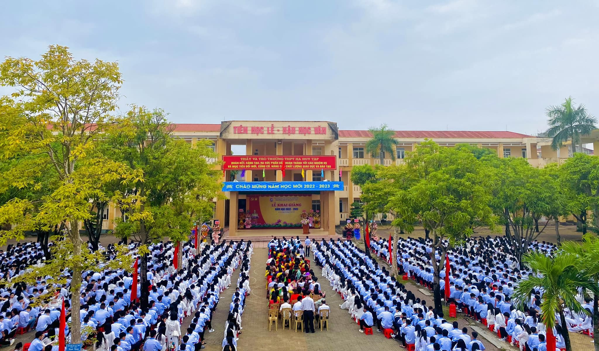 THPT Hà Huy Tập