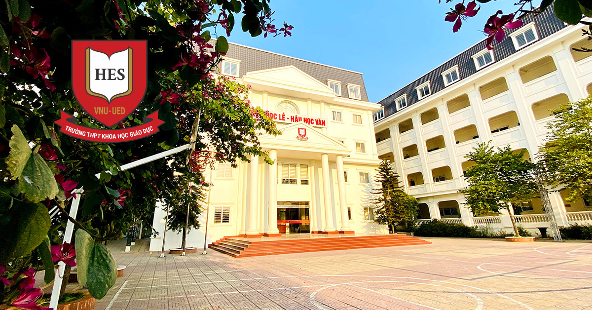 khuôn viên trường