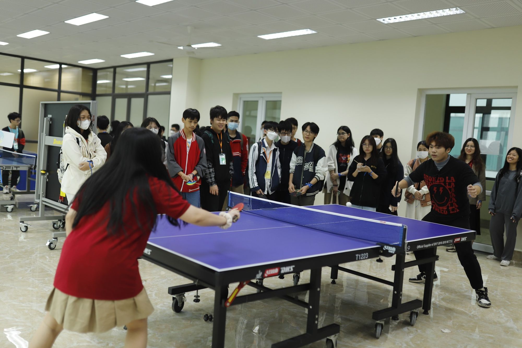 phòng sinh hoạt bóng rổ