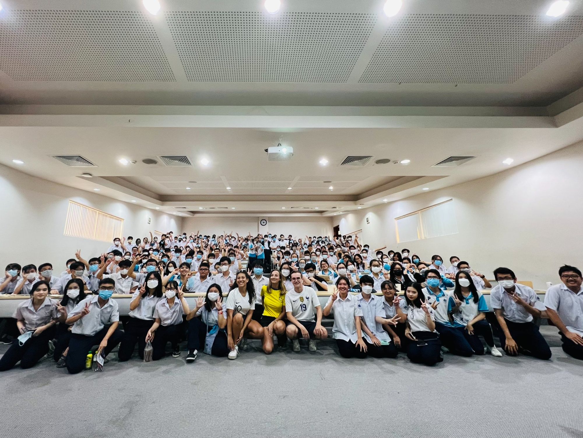 giao lưu sinh viên quốc tế đại học quốc tế HCM