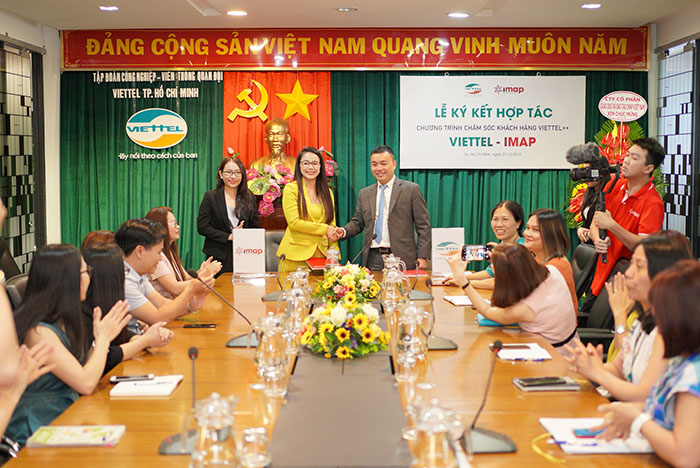 IMAP Việt Nam - IELTS Fighter hợp t&aacute;c đ&agrave;o tạo c&ugrave;ng Viettel 2