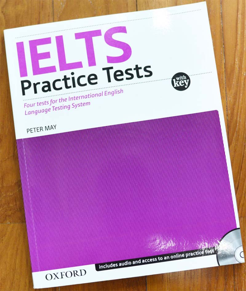 B&igrave;a s&aacute;ch Oxford IELTS Practice Tests 