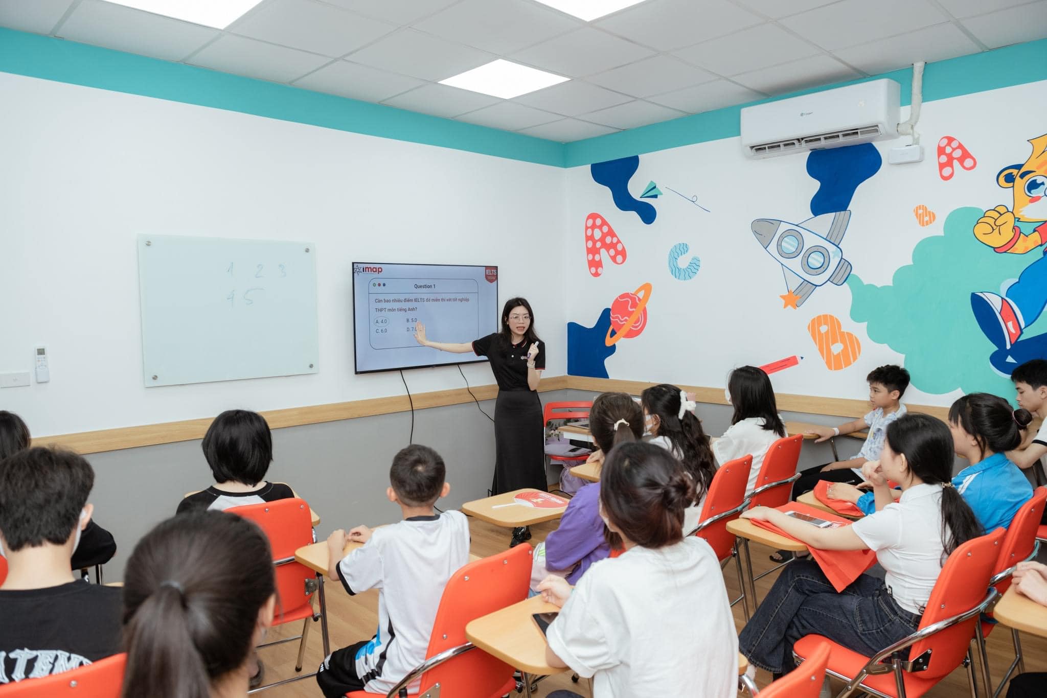 Lớp học bổ trợ cuối tuần tại 279 chùa Thông, Sơn Tây