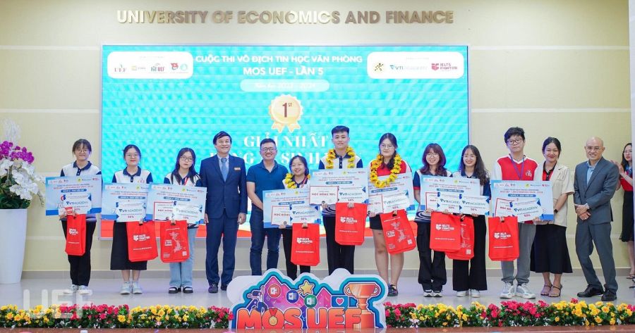 IELTS Fighter chào xuân rộn ràng cùng học sinh, sinh viên tại các sự kiện sôi nổi