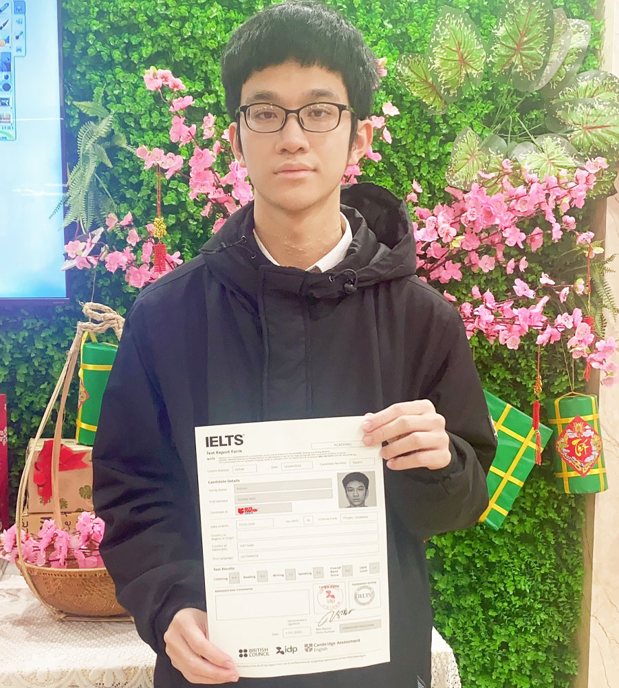 Phùng Quang Anh 8.0 IELTS
