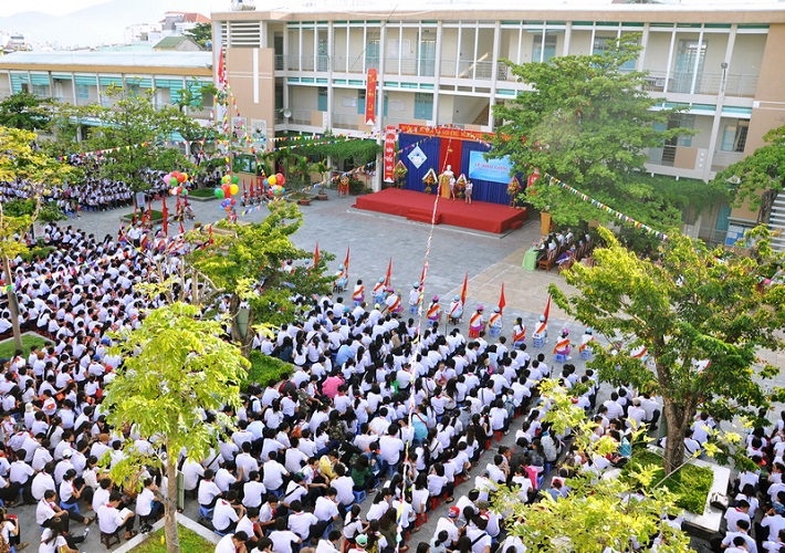 THCS Nguyễn Huệ