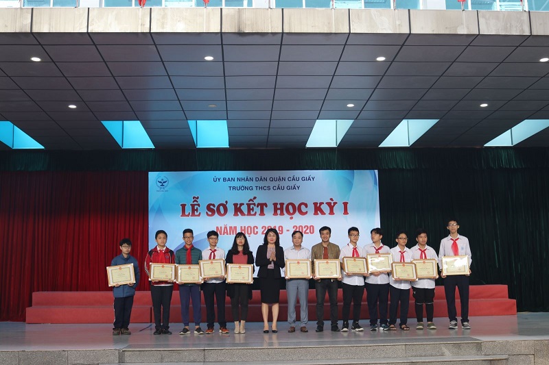 Trường-THCS-Cầu-Giấy-thành-tích