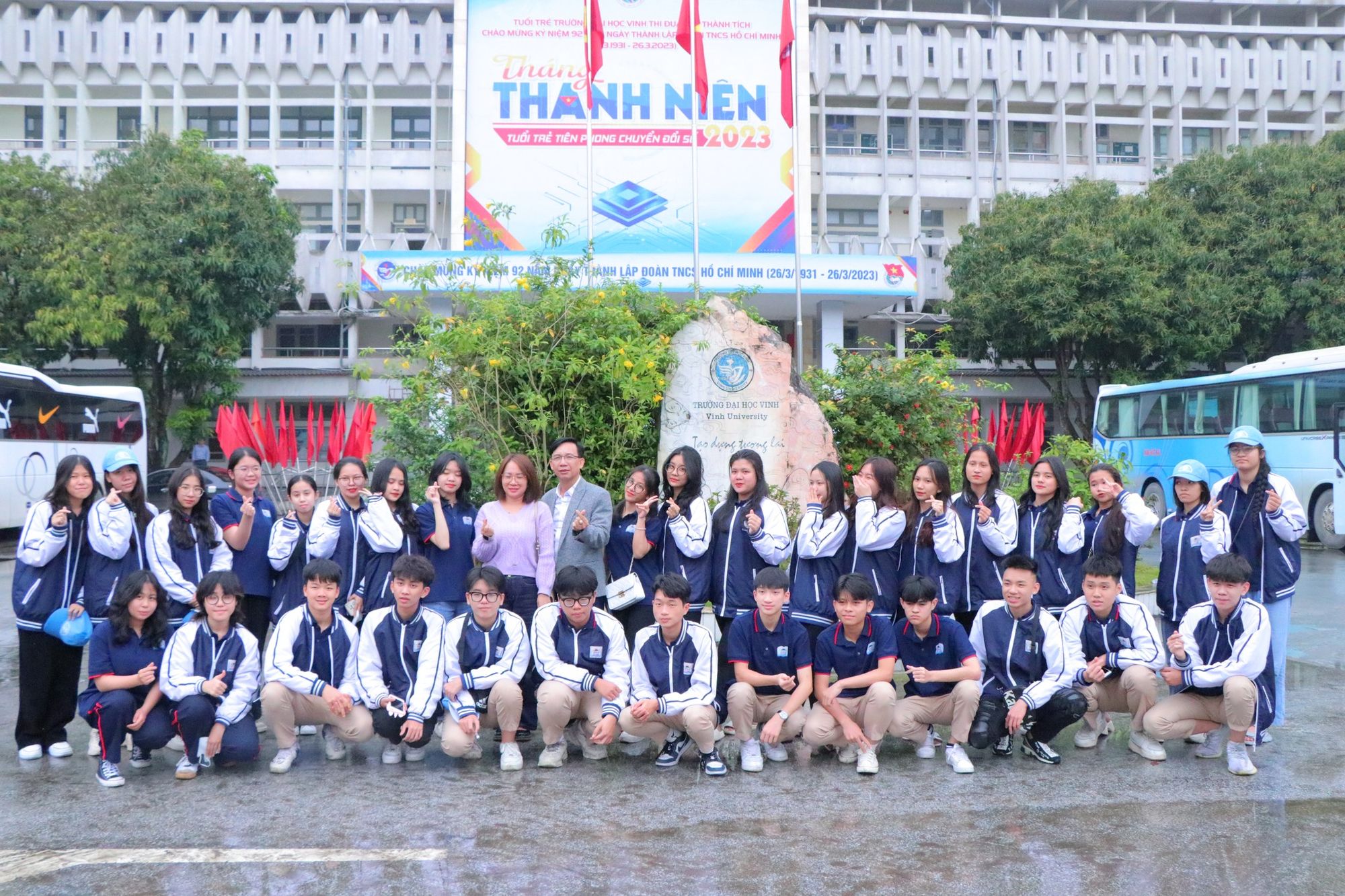 Sinh viên trường
