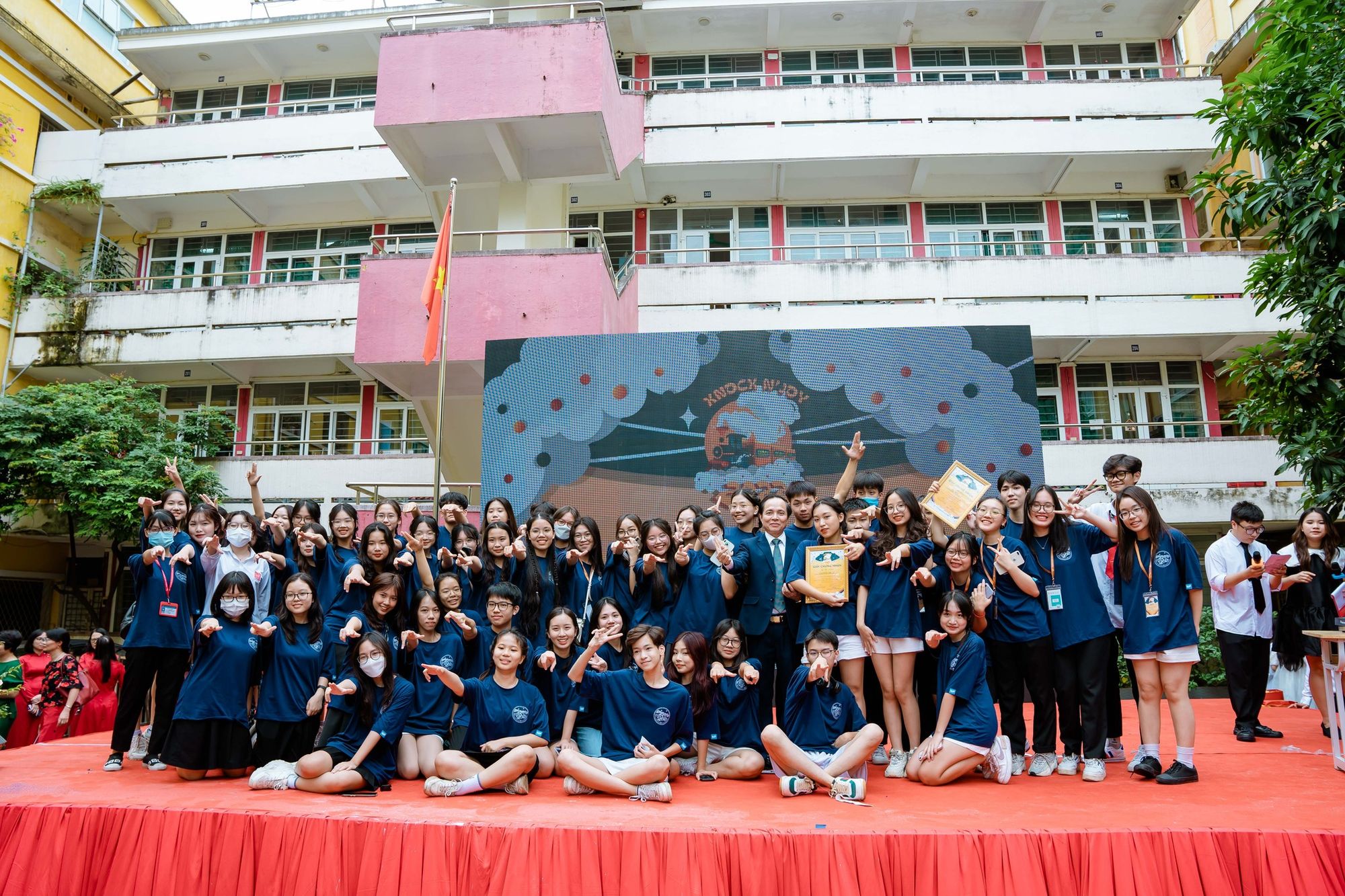 hoạt động ngoại khoá của trường