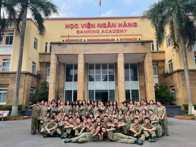 Sinh viên Học viện Ngân hàng