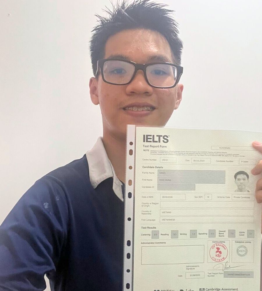 Hoài Hưng và thành tích 7.5 IELTS của mình