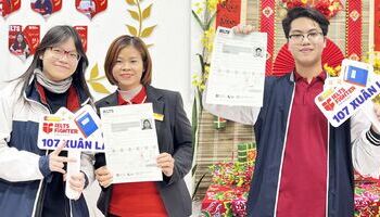 hoc-sinh-thpt-xuan-dinh-chinh-phuc-70-ielts-the-nao-1332
